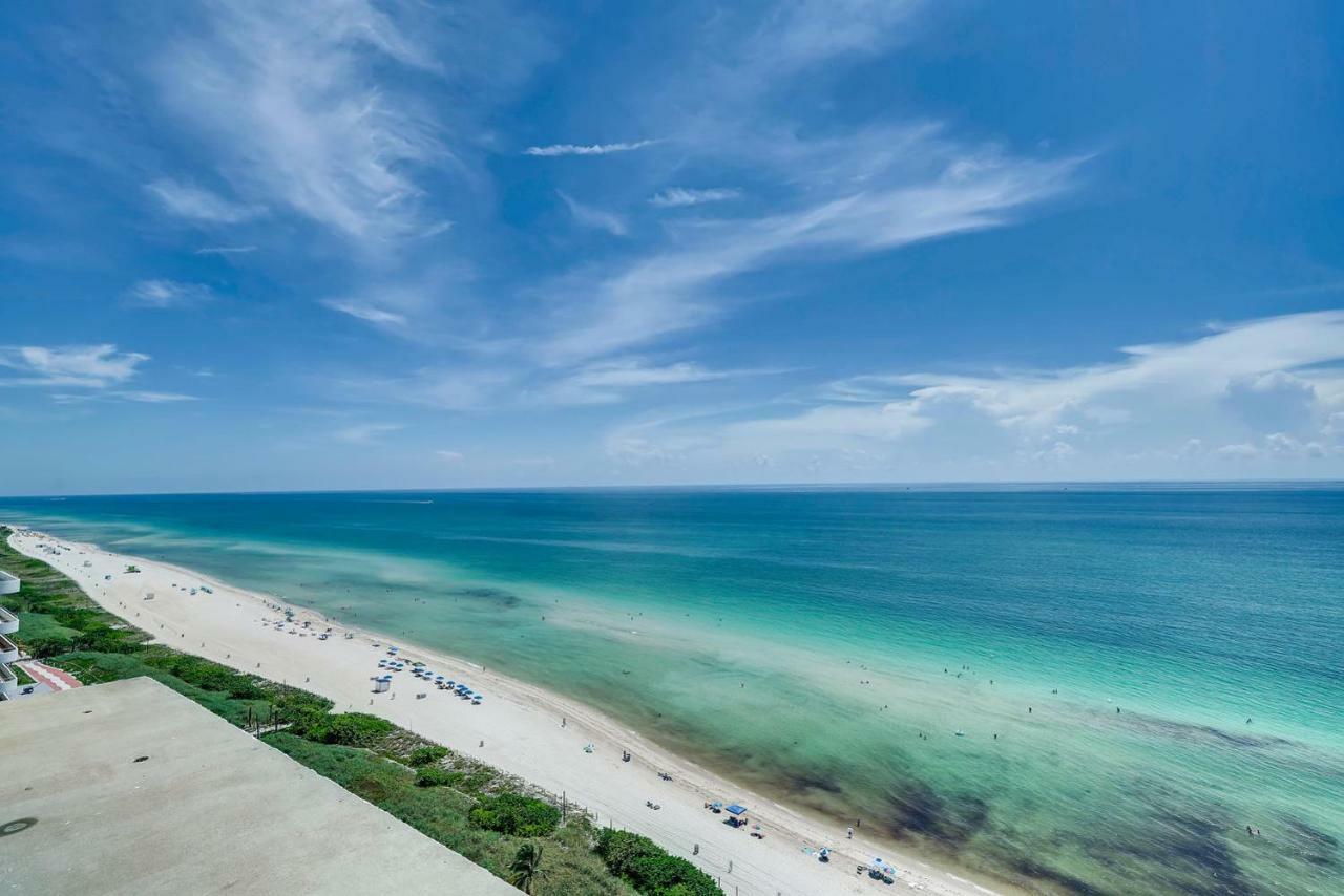 Castle Beach Suites By Vacation Media Miami Beach Exterior foto